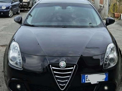 Usato 2012 Alfa Romeo Giulietta 1.6 Diesel 105 CV (6.500 €)