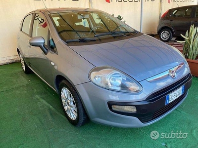 Usato 2012 Fiat Punto Evo 1.2 Benzin 69 CV (3.999 €)