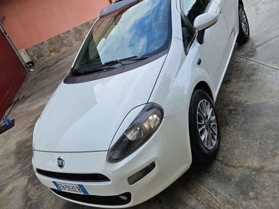 Usato 2012 Fiat Punto Evo 1.2 Diesel 84 CV (5.900 €)