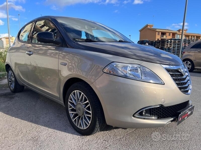 Usato 2012 Lancia Ypsilon 1.2 Diesel 95 CV (6.890 €)