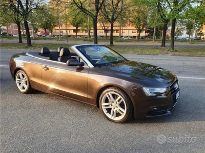 Usato 2013 Audi A5 Cabriolet 2.0 Benzin 211 CV (18.500 €)