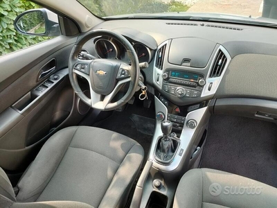 Usato 2013 Chevrolet Cruze 1.6 Benzin 117 CV (3.500 €)