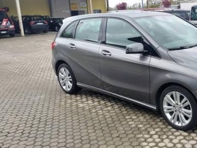 Usato 2013 Mercedes B180 1.6 Benzin 122 CV (6.500 €)