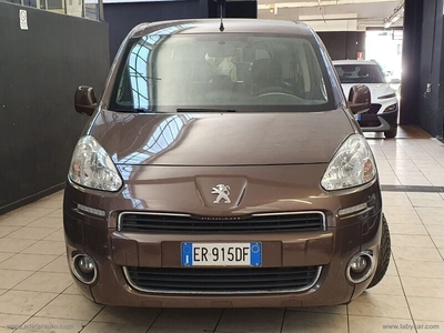 Usato 2013 Peugeot Partner Tepee 1.6 Diesel 92 CV (6.990 €)