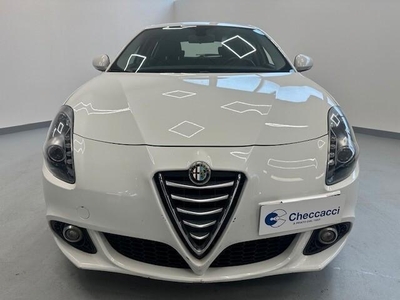 Usato 2014 Alfa Romeo Giulietta 1.6 Diesel 105 CV (6.900 €)