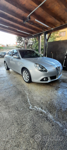 Usato 2014 Alfa Romeo Giulietta 1.6 Diesel 109 CV (9.500 €)