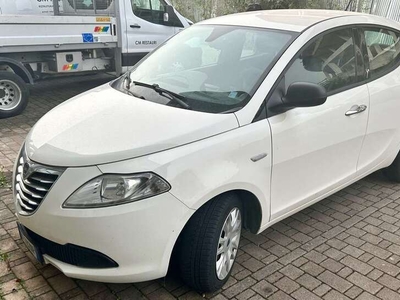 Usato 2014 Lancia Ypsilon 1.2 Diesel 95 CV (5.500 €)