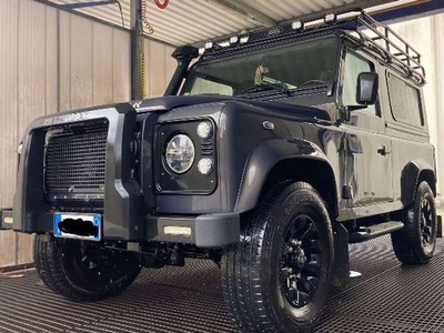 Usato 2014 Land Rover Defender 2.2 Diesel 122 CV (35.800 €)