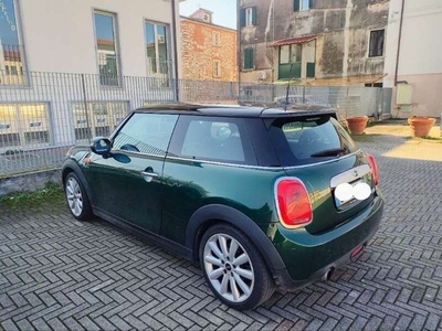 Usato 2014 Mini Cooper D 1.5 Diesel 111 CV (10.500 €)