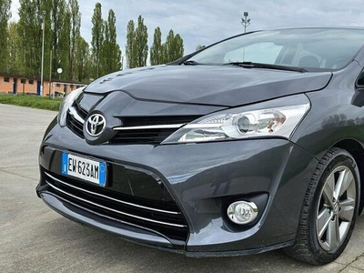 Usato 2014 Toyota Verso 1.6 Diesel 111 CV (7.850 €)