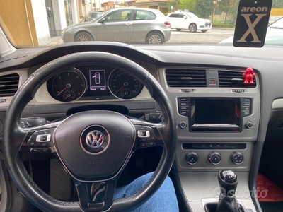 Usato 2014 VW Golf VII 1.6 Diesel 105 CV (8.500 €)