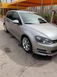 Usato 2014 VW Golf VII 1.6 Diesel 110 CV (11.500 €)