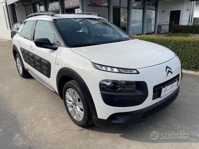 Usato 2015 Citroën C4 Cactus 1.2 Benzin 82 CV (8.700 €)