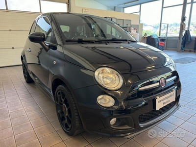 Usato 2015 Fiat 500 1.2 Benzin 69 CV (11.550 €)