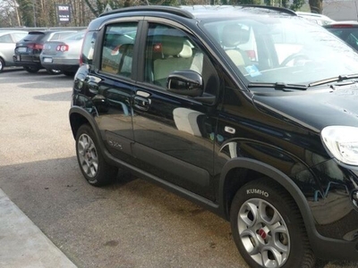 Usato 2015 Fiat Panda 4x4 0.9 Benzin 84 CV (8.700 €)