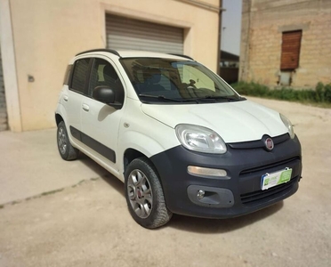 Usato 2015 Fiat Panda 4x4 1.2 Diesel 75 CV (9.800 €)