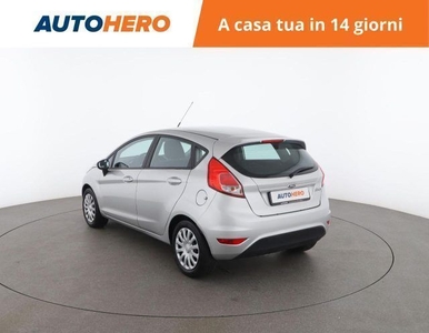 Usato 2015 Ford Fiesta 1.2 Benzin 60 CV (9.199 €)