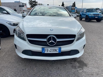 Usato 2015 Mercedes A180 1.5 Diesel 109 CV (14.900 €)