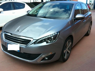 Usato 2015 Peugeot 308 1.6 Diesel 114 CV (9.500 €)