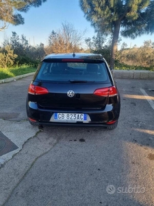 Usato 2015 VW Golf 1.6 Diesel 110 CV (11.800 €)