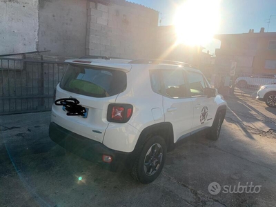 Usato 2016 Jeep Renegade Diesel (14.500 €)