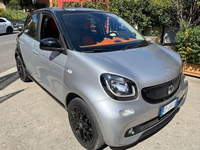 Usato 2016 Smart ForFour 1.0 Benzin 71 CV (12.200 €)