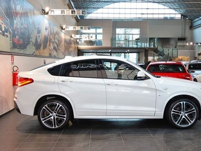 Usato 2017 BMW X4 2.0 Benzin 184 CV (27.750 €)