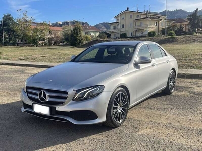 Usato 2017 Mercedes E220 2.0 Diesel 194 CV (29.000 €)