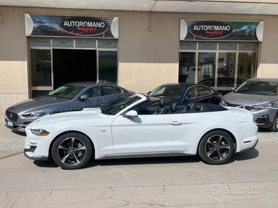 Usato 2018 Ford Mustang 2.3 Benzin 316 CV (33.500 €)