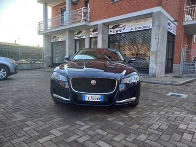 Usato 2018 Jaguar XF 2.0 Diesel 241 CV (18.999 €)