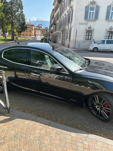 Usato 2018 Maserati Ghibli 3.0 Benzin 350 CV (37.500 €)