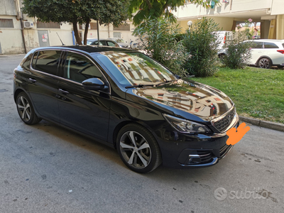 Usato 2018 Peugeot 308 1.5 Diesel 131 CV (13.000 €)