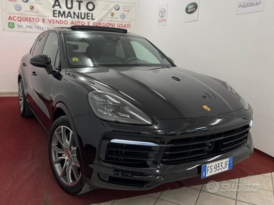 Usato 2018 Porsche Cayenne 2.9 Benzin 441 CV (59.900 €)