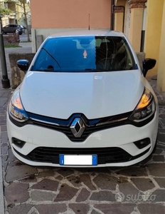 Usato 2018 Renault Clio IV 0.9 Benzin 90 CV (10.500 €)