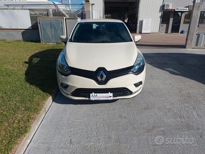 Usato 2018 Renault Clio IV 1.2 Benzin 75 CV (9.900 €)