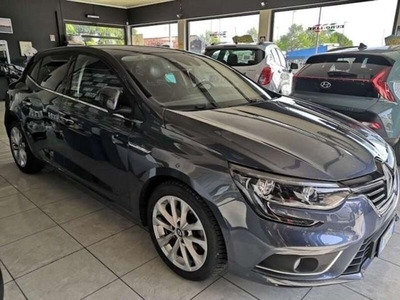 Usato 2018 Renault Mégane IV 1.5 Diesel 111 CV (10.900 €)