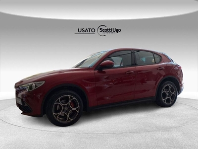 Usato 2019 Alfa Romeo Stelvio 2.2 Diesel 209 CV (27.500 €)