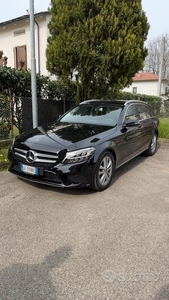 Usato 2019 Mercedes 180 1.6 Diesel 122 CV (26.000 €)