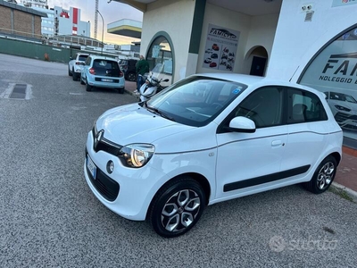 Usato 2019 Renault Twingo 1.0 Benzin 69 CV (9.200 €)