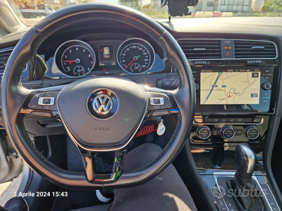 Usato 2019 VW Golf 1.5 CNG_Hybrid 130 CV (18.000 €)