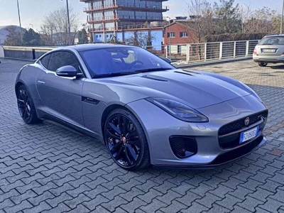 Usato 2020 Jaguar F-Type 2.0 Benzin 300 CV (54.800 €)