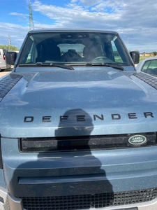 Usato 2020 Land Rover Defender 2.0 Diesel 241 CV (63.000 €)