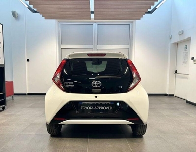Usato 2020 Toyota Aygo 1.0 Benzin 72 CV (12.000 €)