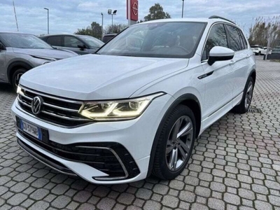 Usato 2021 VW Tiguan Allspace 1.5 Benzin 150 CV (31.800 €)