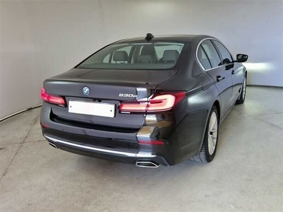 Usato 2022 BMW 530 El 184 CV (40.900 €)