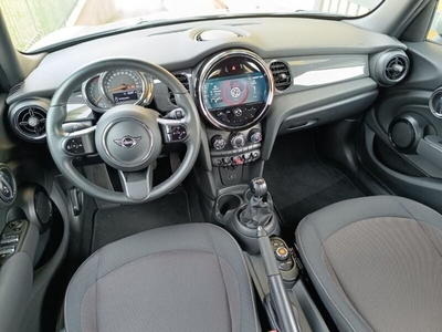 Usato 2022 Mini Cooper 1.5 Benzin 102 CV (21.500 €)