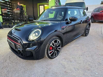 Usato 2022 Mini John Cooper Works 2.0 Benzin 231 CV (36.890 €)