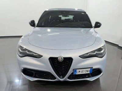 Usato 2023 Alfa Romeo Stelvio 2.1 Diesel 209 CV (42.900 €)