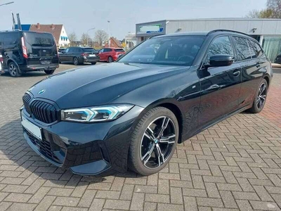 Usato 2023 BMW 320e 2.0 El_Hybrid 190 CV (43.500 €)