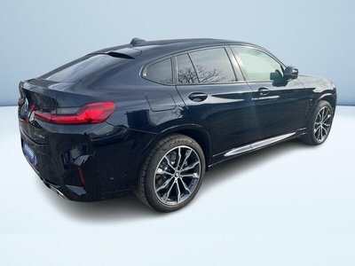 Usato 2023 BMW X4 2.0 Diesel 190 CV (65.000 €)